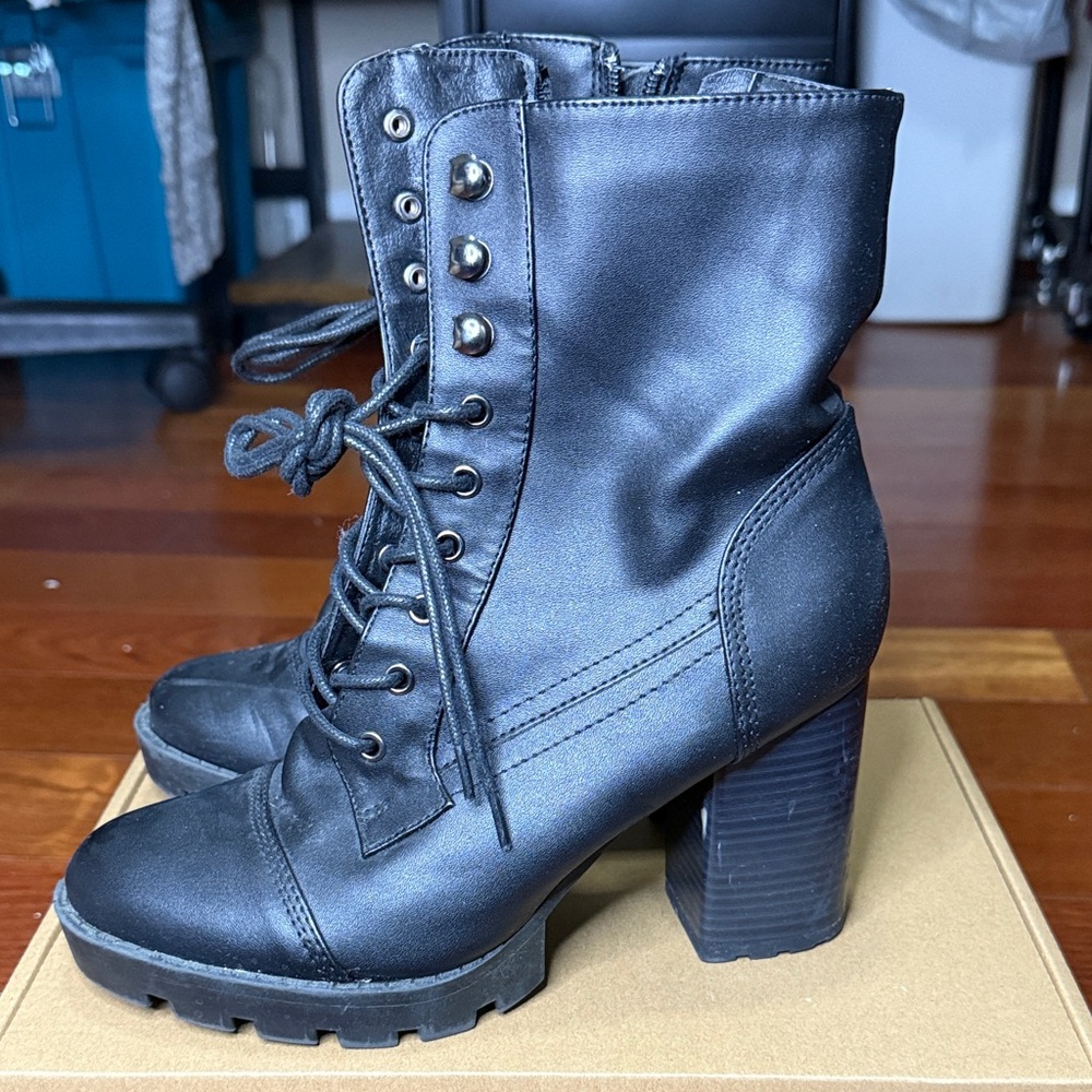 Stylish Black Lace-Up Combat Boots